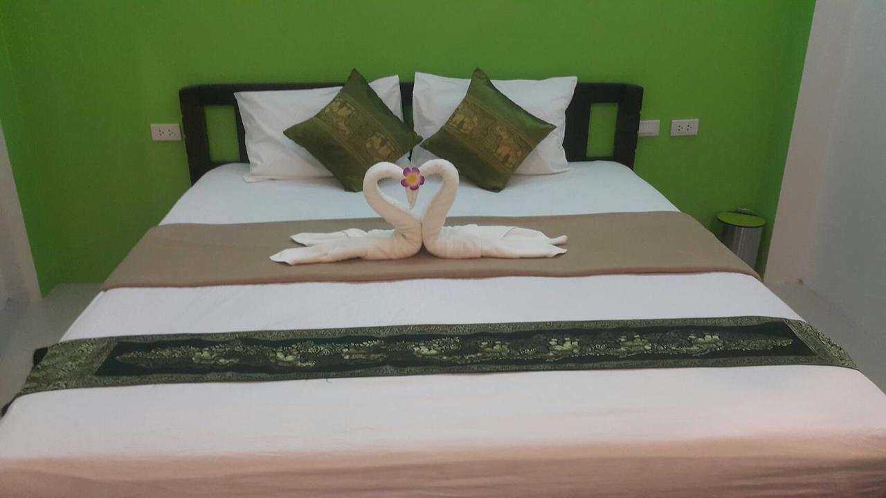 Phangan Guest House Thongsala Exteriör bild